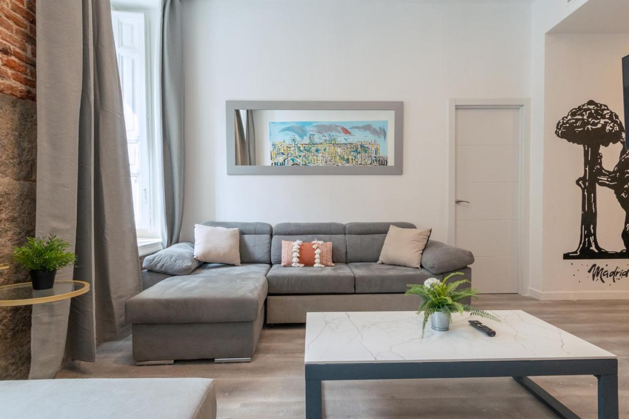 Francina Groups Teatro Real, By Monaro***** Apartment Madrid Exterior foto