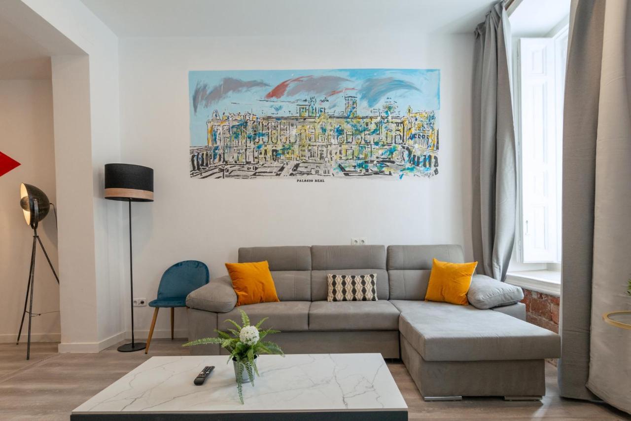 Francina Groups Teatro Real, By Monaro***** Apartment Madrid Exterior foto